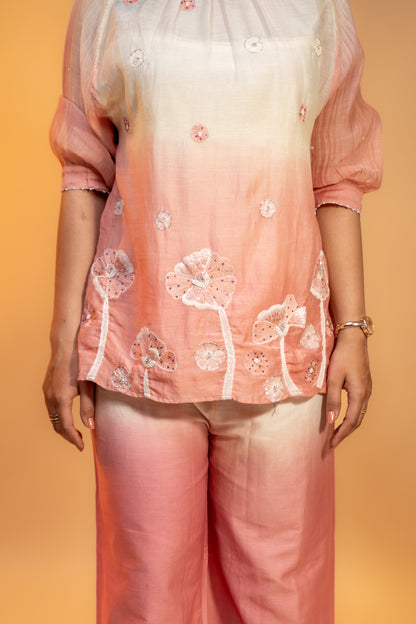 Elegant Peach Ombre Kurta Set in Pure Mul Chanderi